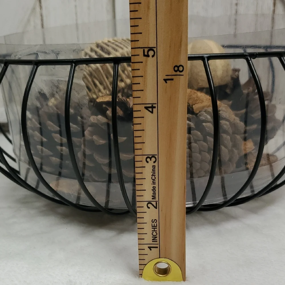 Black Wire Metal Basket with Natural Decorative Bowl Filler